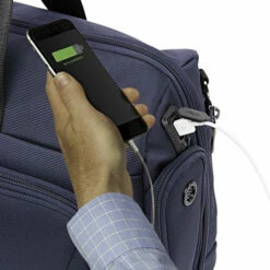 Travelpro Luggage Crew 11 22" Carry-On Smart Duffel With Suiter W/Usb Port, Patriot Blue 11 Travelpro Luggage Crew 11 22" Carry-On Smart Duffel With Suiter W/Usb Port, Patriot Blue -Luggage Sales Shop 51f7SRgvDrL